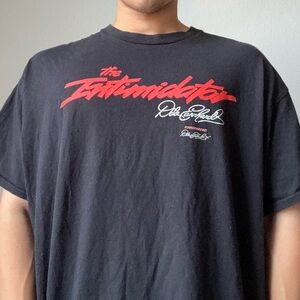 Vintage 2000s Dale Earnhardt "The Intimidator" Nascar Signature Graphics T-Shirt